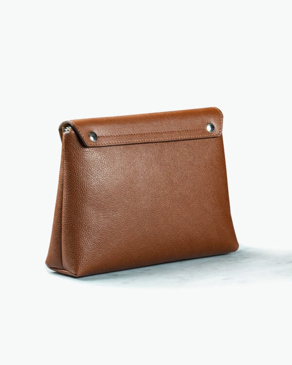 Trousse en cuir grainé cognac