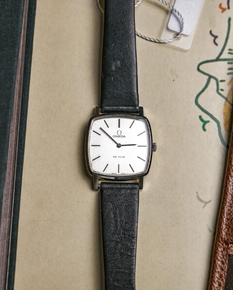 OMEGA DE VILLE