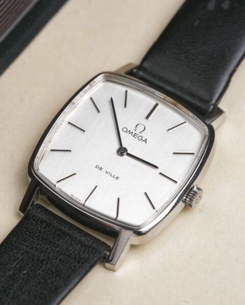 OMEGA DE VILLE