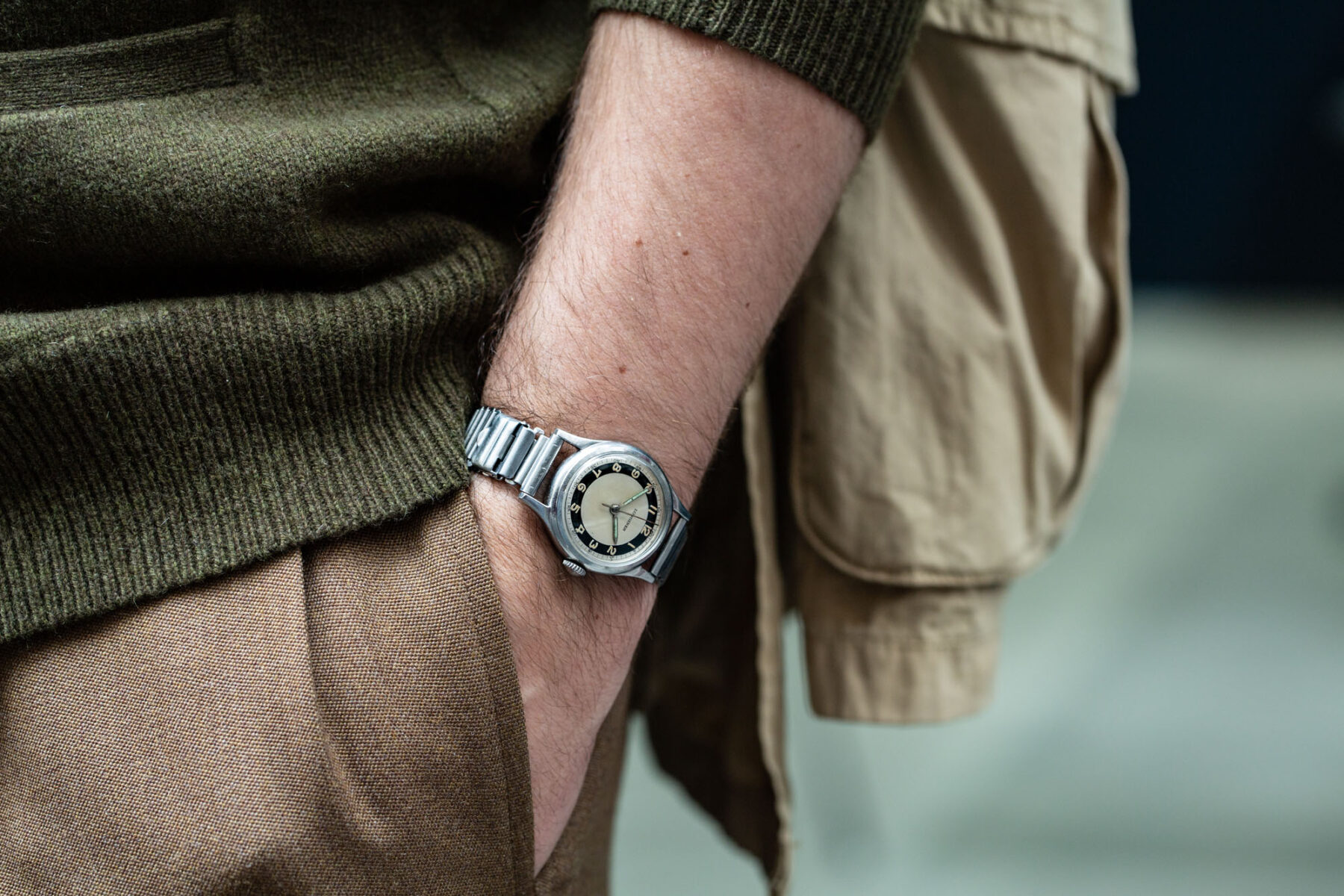 Fabric strap - NATO Watch Strap Black / Yellow Single Stripe made of Nylon  - Superior Quality