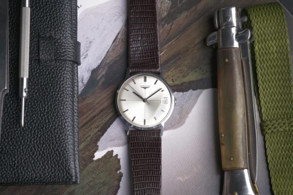 LONGINES SIMPLE CADRAN ARGENTÉ