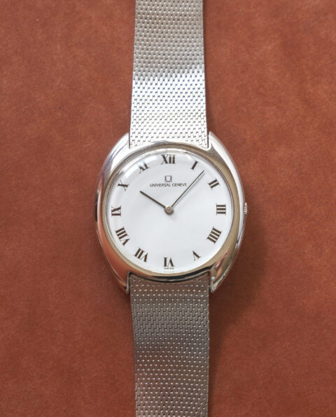 UNIVERSAL GENEVE EXTRA THIN