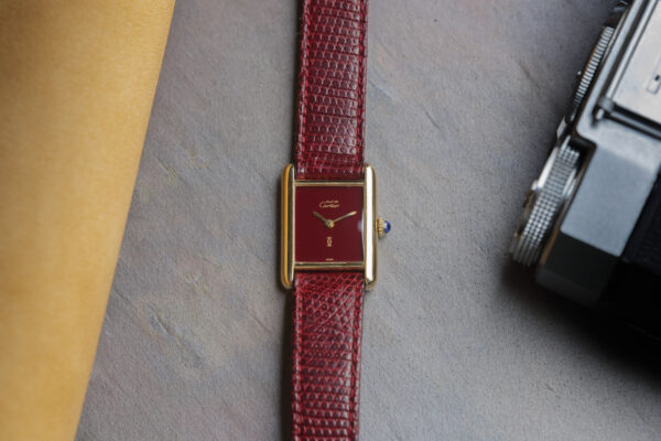 Cartier Tank Must Burgundy